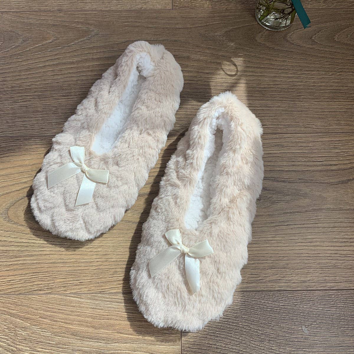 THICKENED AND VELVET ADULT FLOOR SOCK SLIPPERS