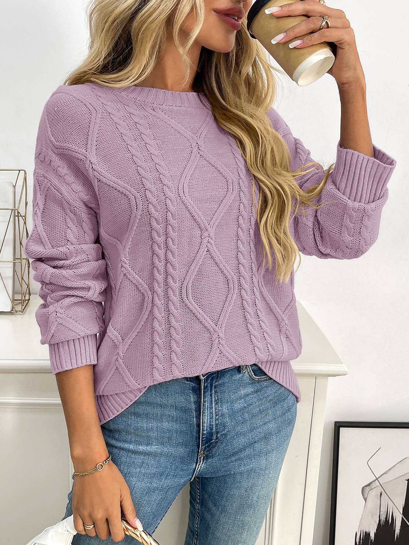 Round-neck loose knitted round-neck sweater