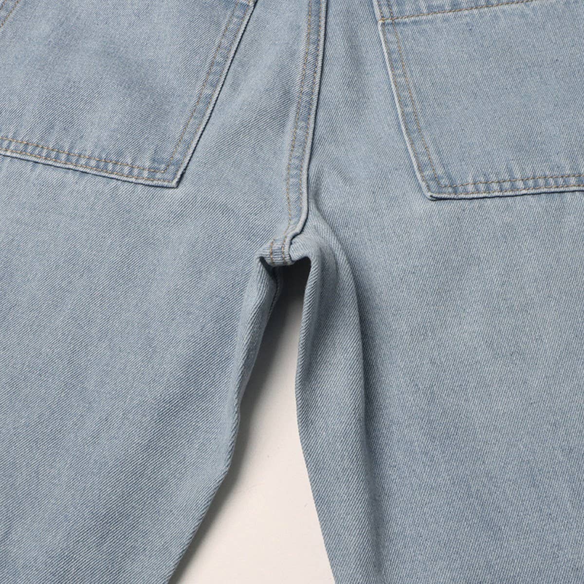 MID RISE MULTI POCKET DESIGN STRAIGHT LEG JEANS