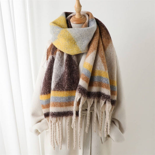 Modern Commuter Triangle Fringe Winter Scarf