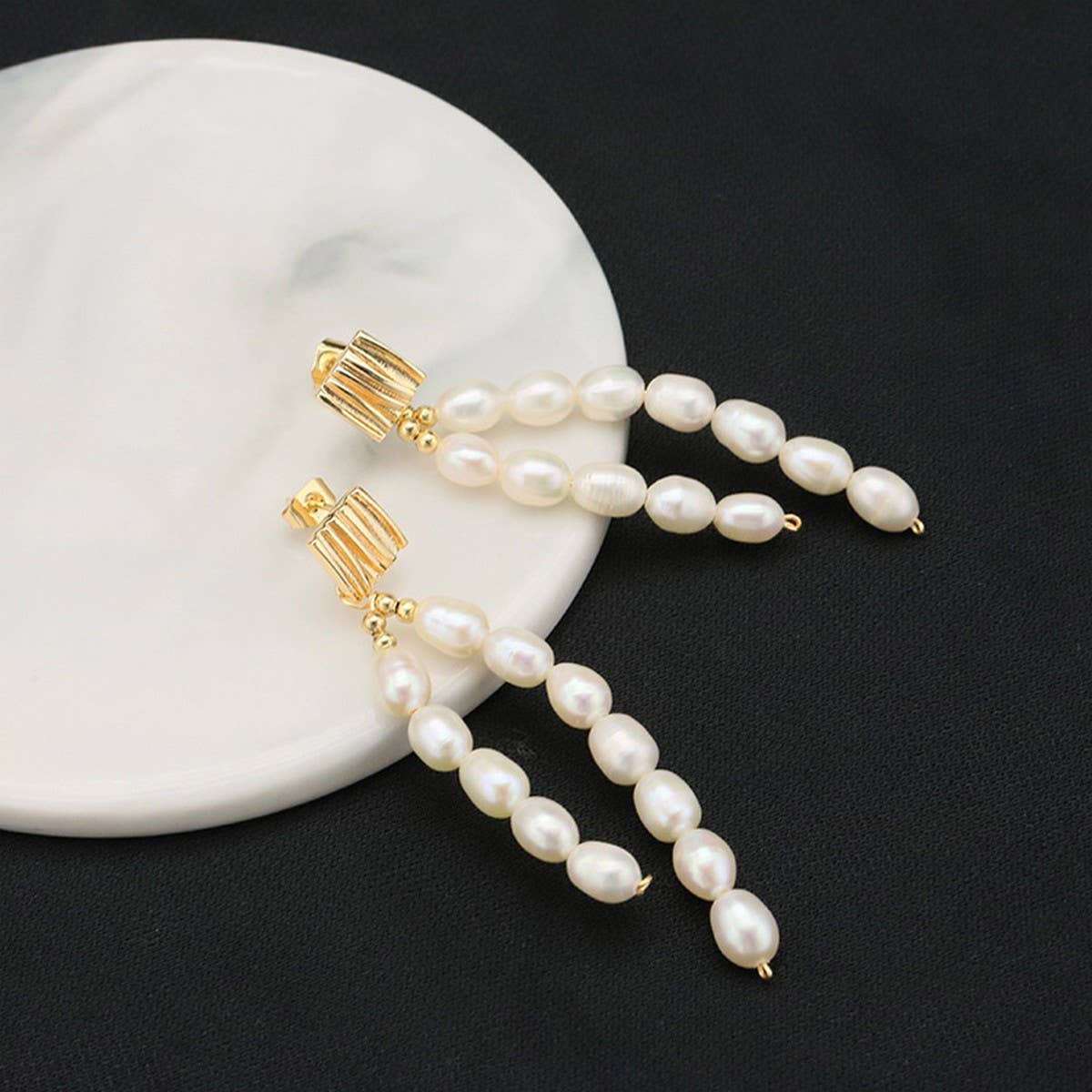 LIGHT LUXURY NATURAL PEARL EARRINGS FOR WOMEN
