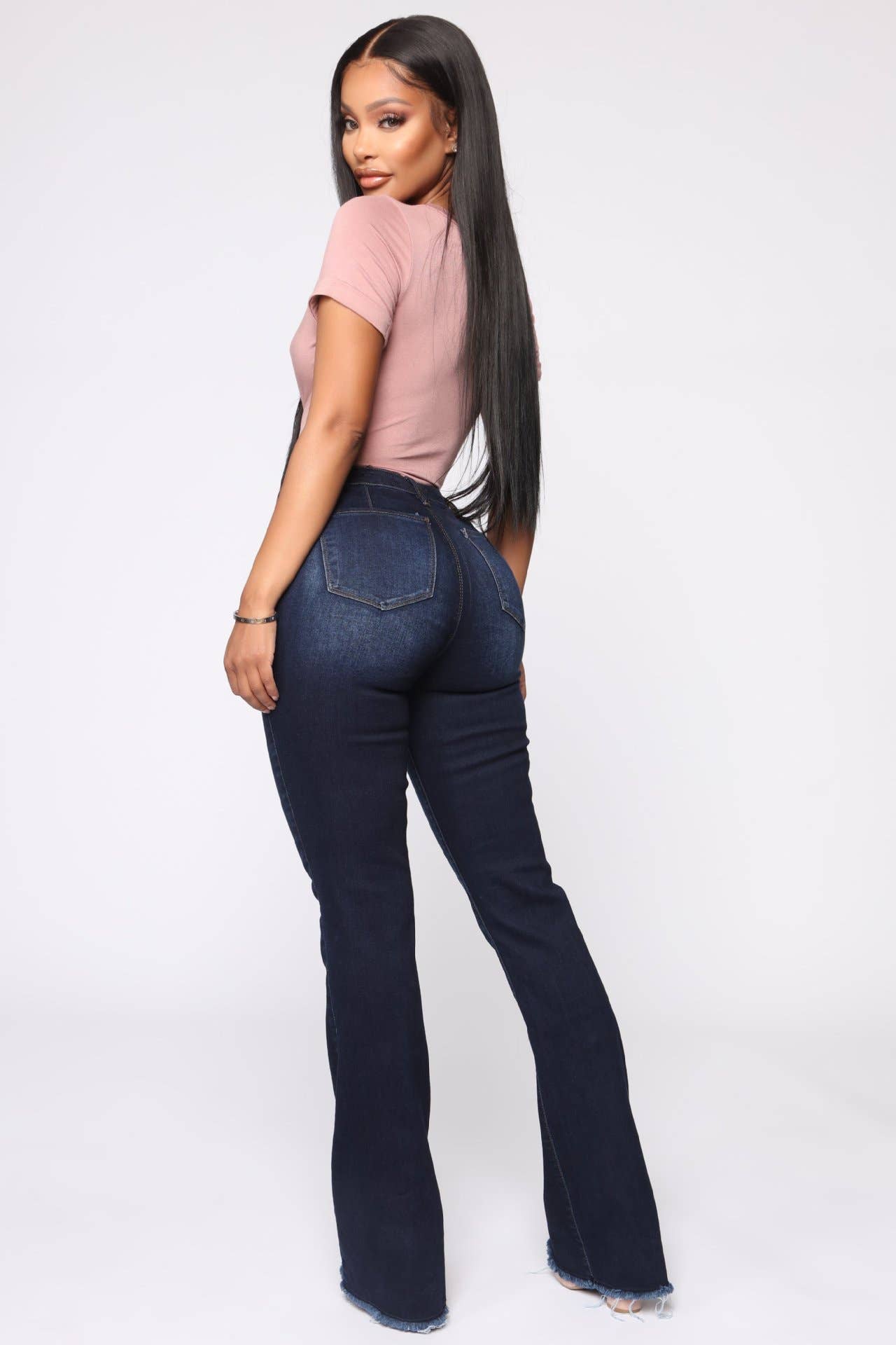 High-waisted, form-fitting, elastic flared pants