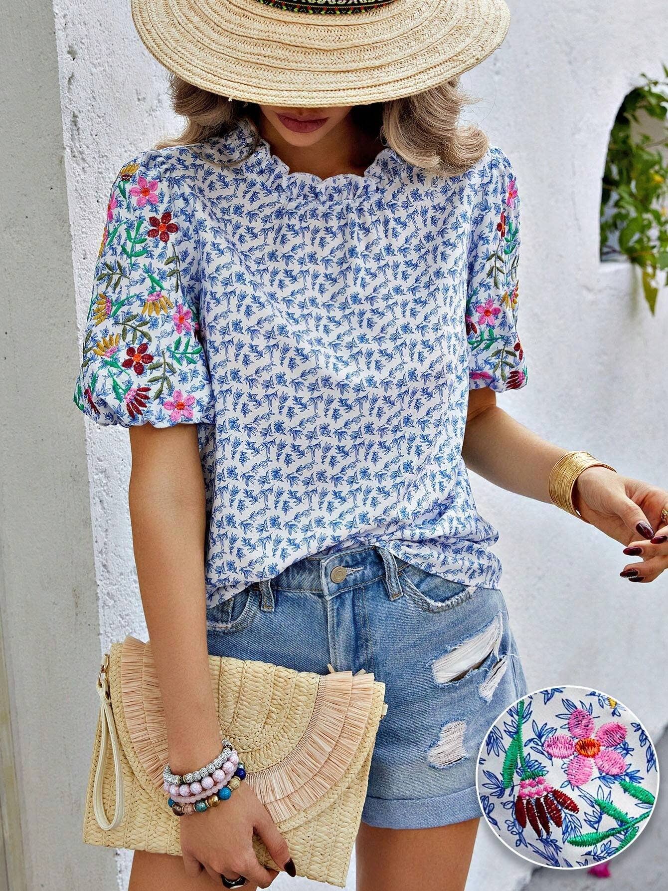 EMBROIDERED PRINTED TURTLENECK BLOUSE
