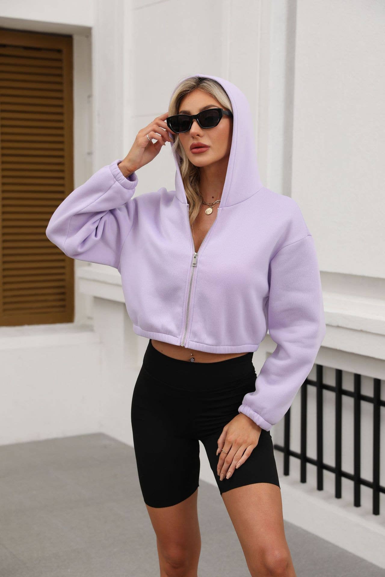 ZIPPER HOODED SOLID SHORT LONG-SLEEVED HOODIE