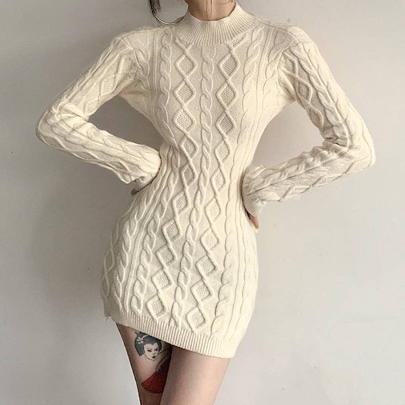 LONG-SLEEVED BACKPACK-BARE HIP KNIT DRESS