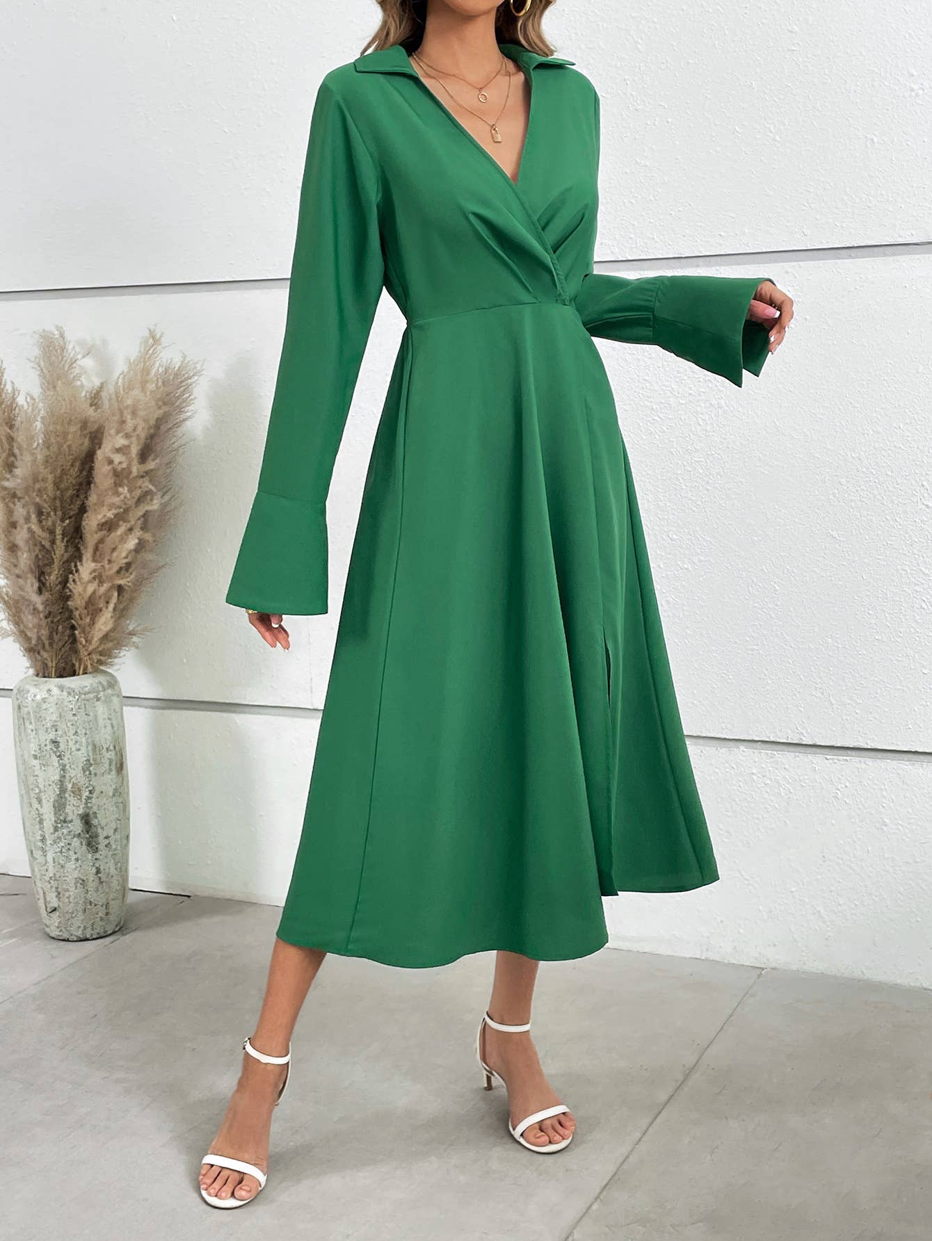 NARROW WAIST V-NECK SLIM TEMPERAMENT SPLIT DRESS