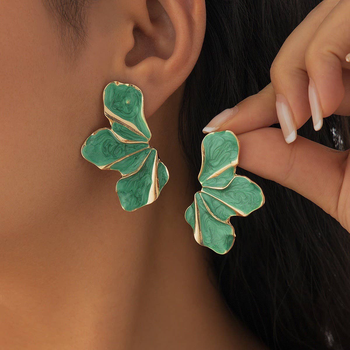SWEET GRADIENT OIL DROP FLOWER ALLOY EARRINGS