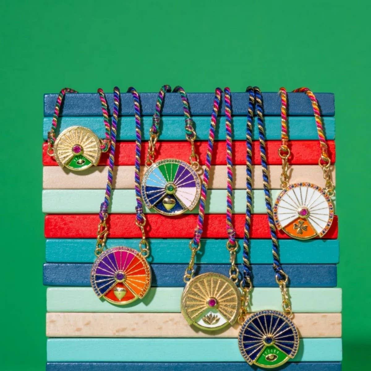 GOLD-PLATED NECKLACE WITH COLORFUL ROUND PENDANT