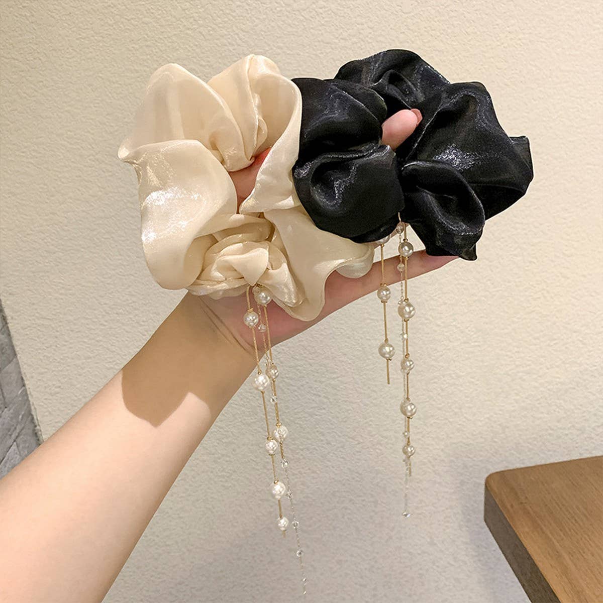 NEW STYLE TASSEL PEARLHAIR HOOP HEADBAND HEADDRESS_CWAHA3714