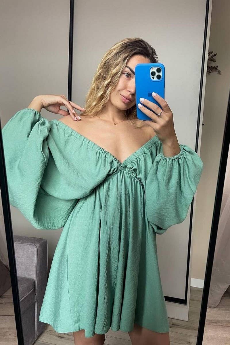 CWDSD6540_SOLID COLOR LANTERN SLEEVE V-NECK SEXY DRESS