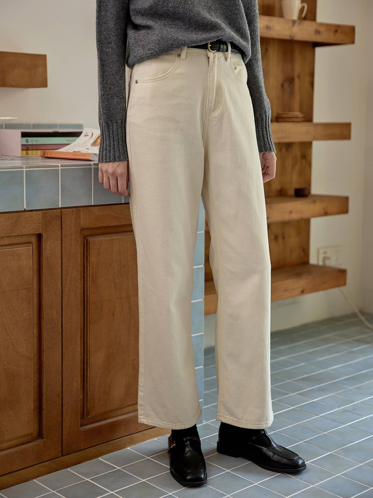 Pure cotton high-waisted straight-leg pants