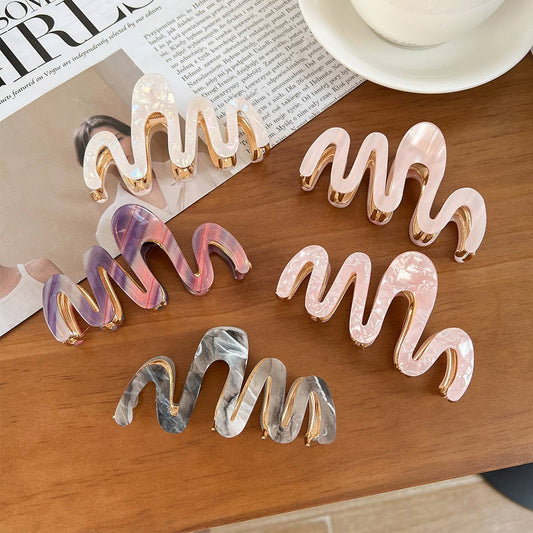 Elegant Wave Metal Claw ? Large Sweet Hair Clip