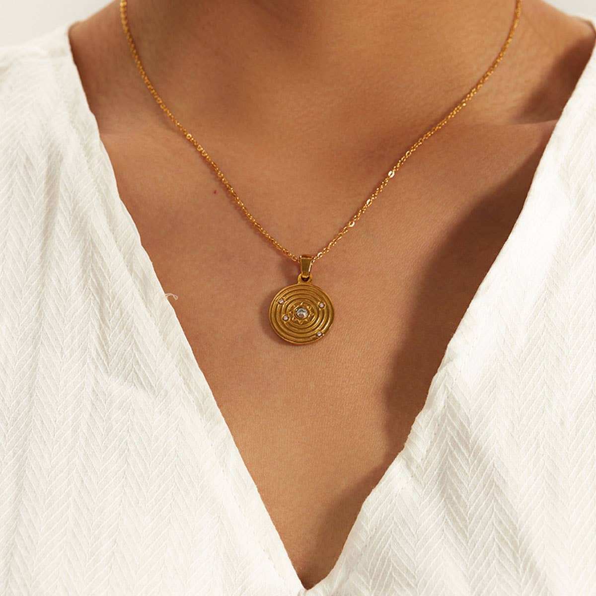 FRENCH FASHION VINTAGE STAINLESS STEEL NECKLACE