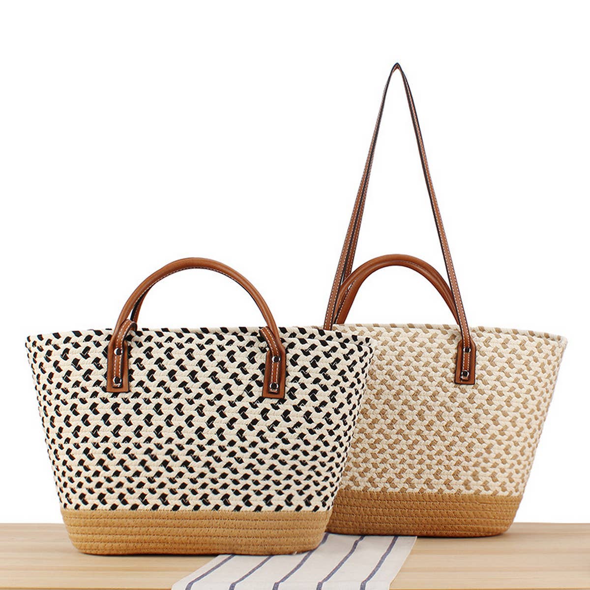 SIMPLE BOHEMIAN STYLE HANDWOVEN BAG_CWAB2108
