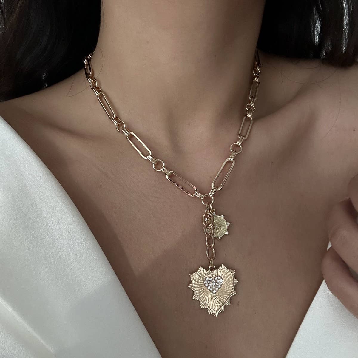 NEW IMITATION PEARL NECKLACE STARFISH NECKLACE