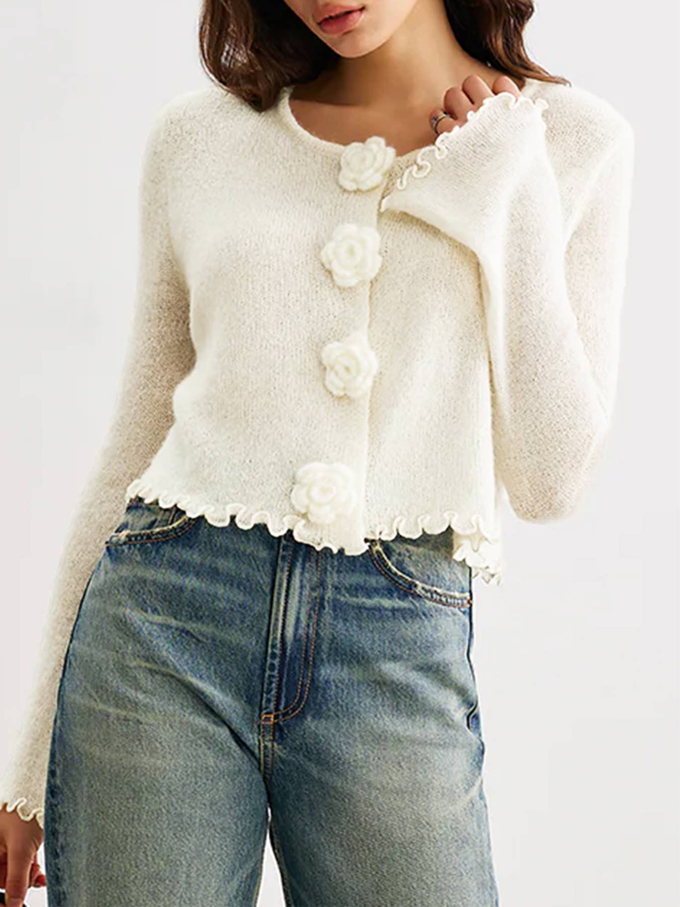 Three-dimensional flower ear-trimmed sweater