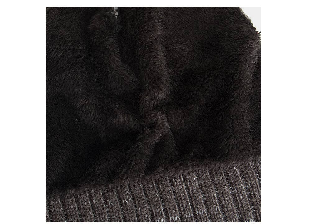 FLEECE TWO-TONE CORN KERNELS PULLER KNITTED HAT