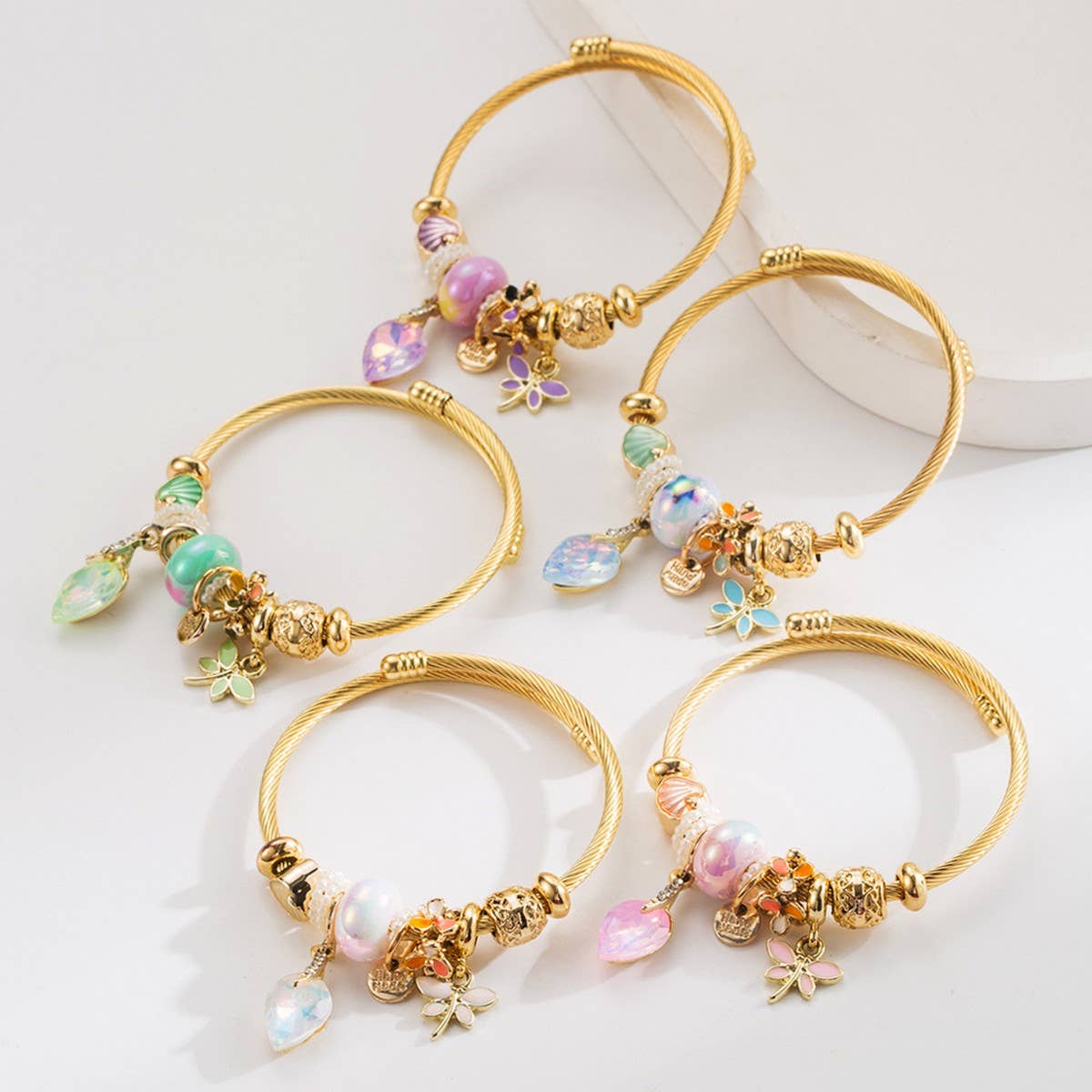 Personalized Letter & Dragonfly Charm Bracelet_CWMM8603