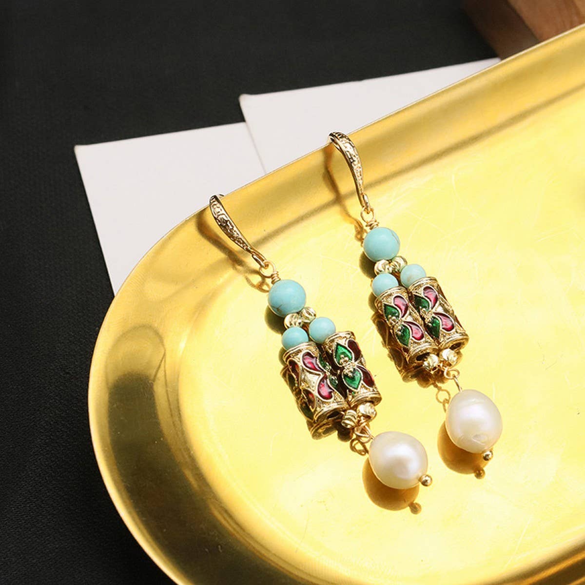 HIGH-END VINTAGE PEARL EARRINGS FOR WOMEN