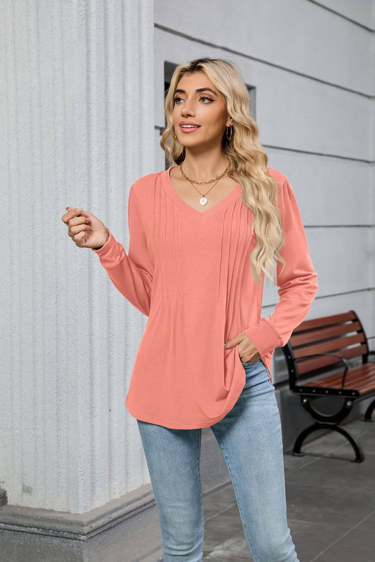 Solid-color V-neck striped long-sleeved T-shirt_CWTBLL00924