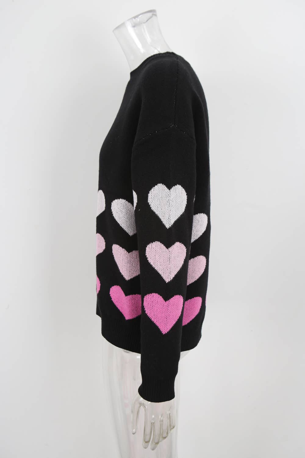 Round-neck knitted gradient heart sweater