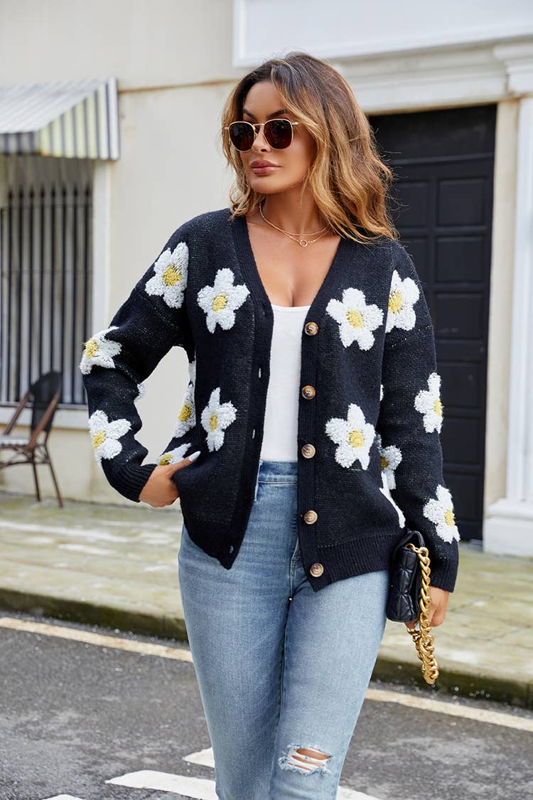 THREE-DIMENSIONAL FLOWER V-NECK CARDIGAN