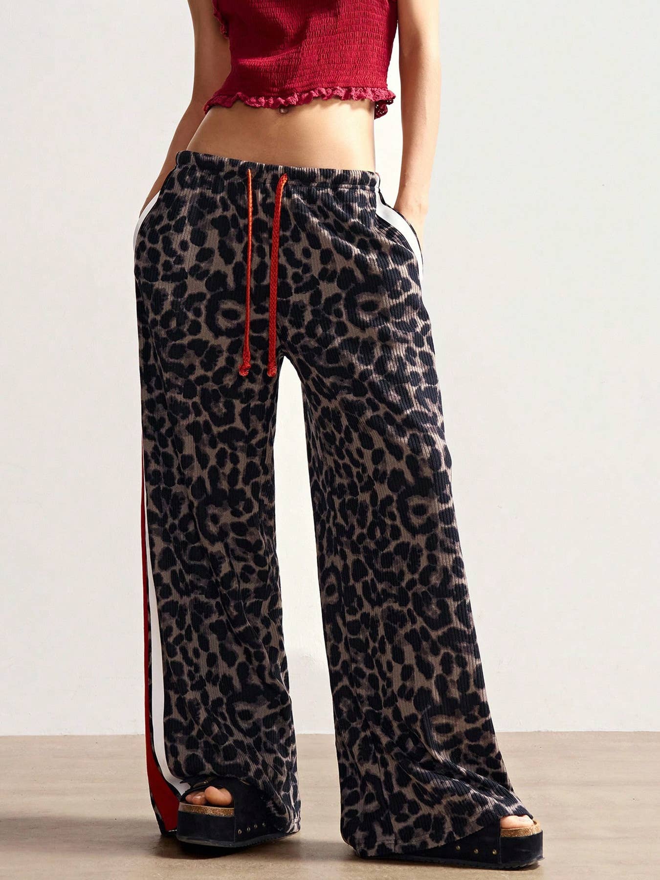 Leopard print stylish loose wide-leg trousers