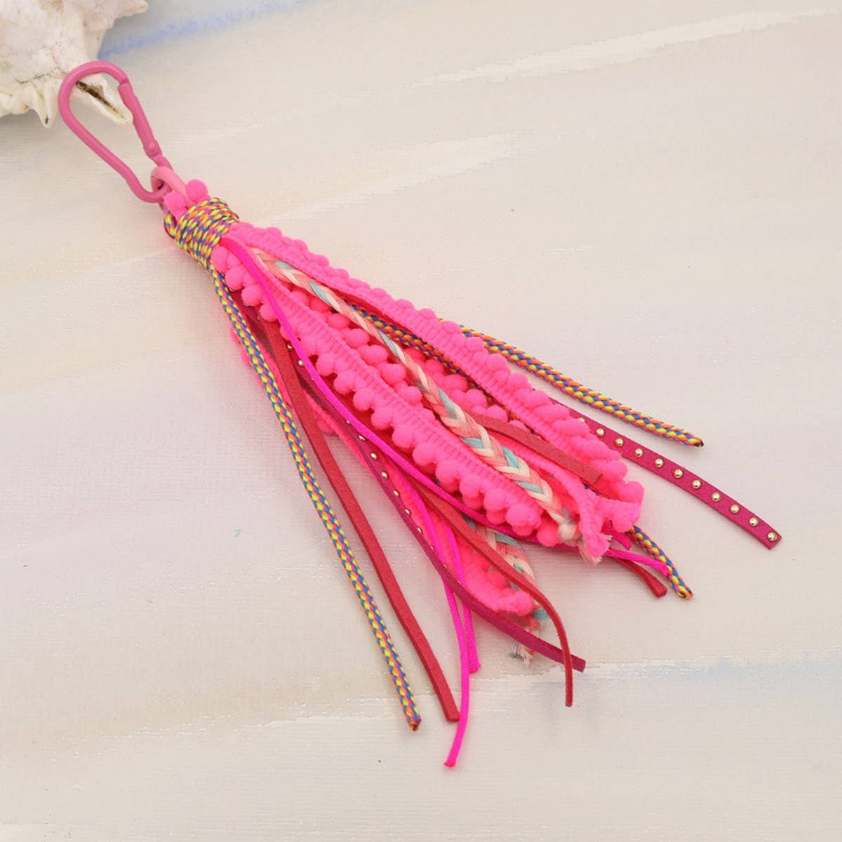 SOLID COLOR BOHEMIAN STYLE LONG TASSEL KEYCHAIN_CWMM3549