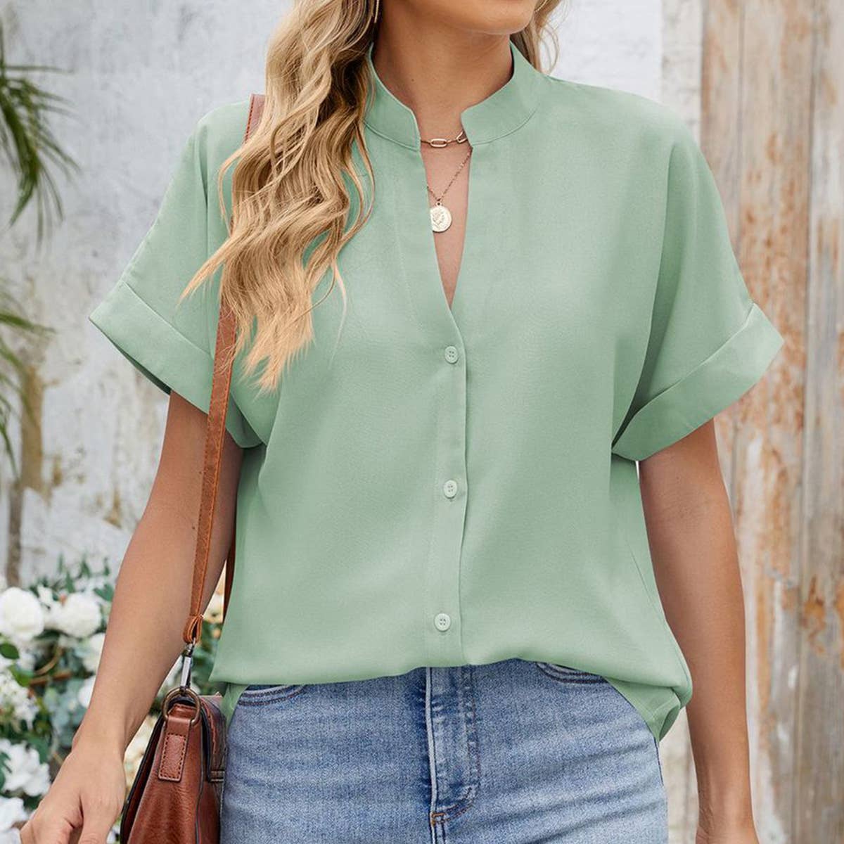 Solid color V-neck short sleeve button chiffon