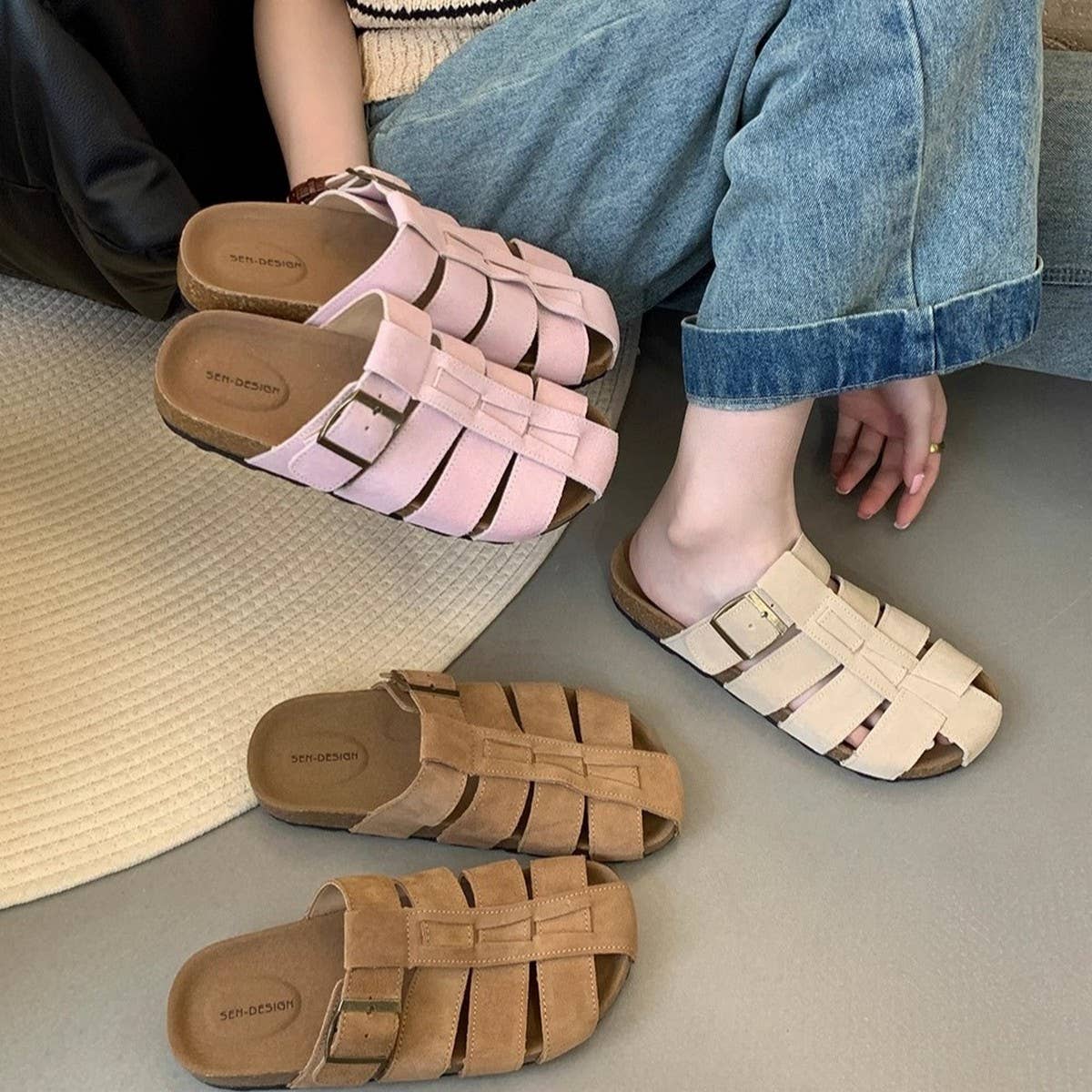 Leather Closed Toe Slip-On Flat Mule Sandals_CWSHF0151