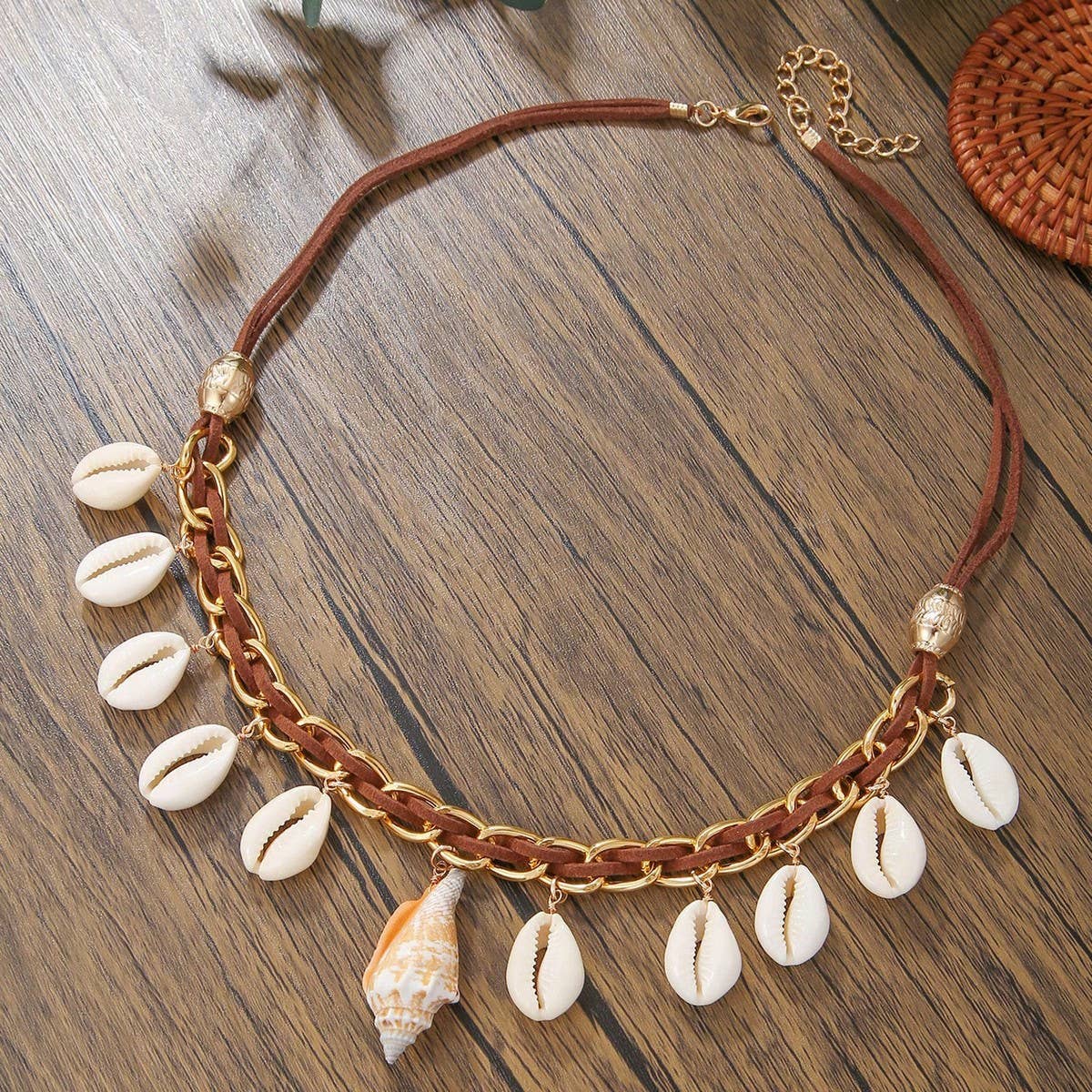 BOHEMIAN CASUAL SHELL PENDANT NECKLACE_CWAJE1558