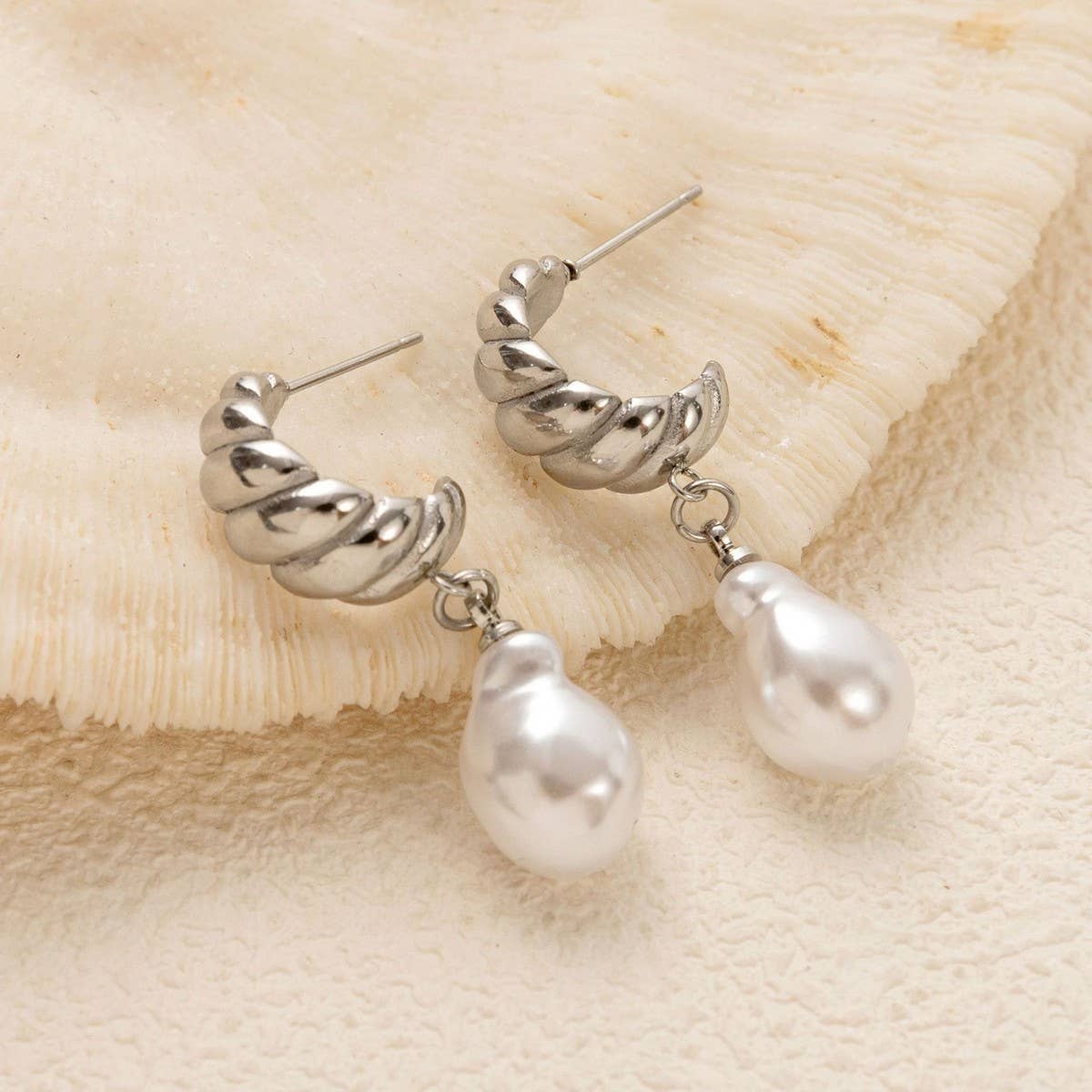 Minimalist Irregular Pearl Earrings 18K Gold Steel