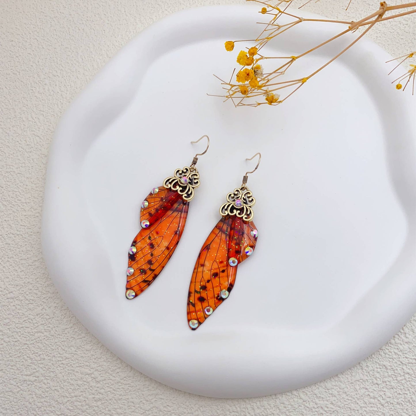 Elegant long earrings with cicada wing wings