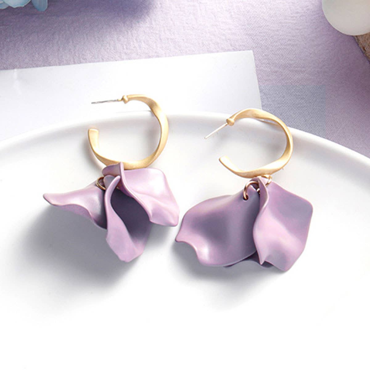 Purple simple and fresh floral stud earrings