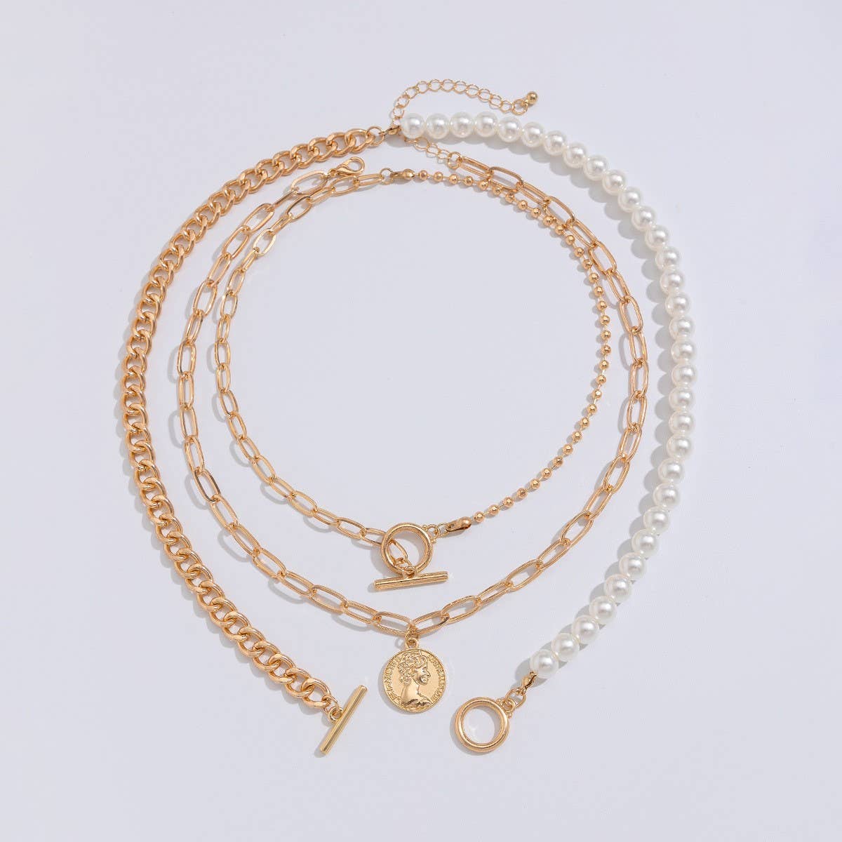 VERSATILE GEOMETRIC FAUX PEARL TWISTED NECKLACE