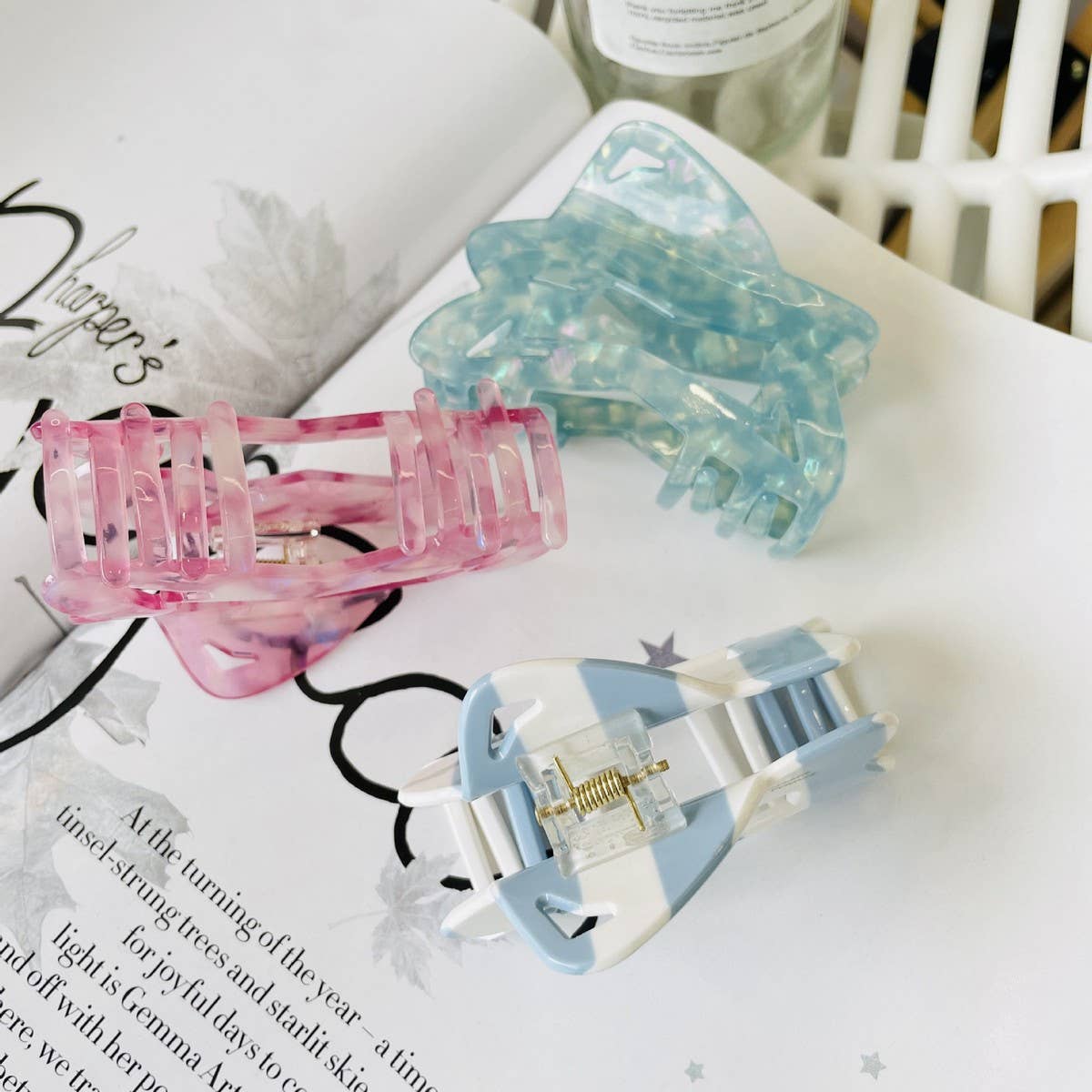 CWAHA1530_GLAMOUR DAZZLING STARS HOLLOW OUT HAIR CLAW CLIP