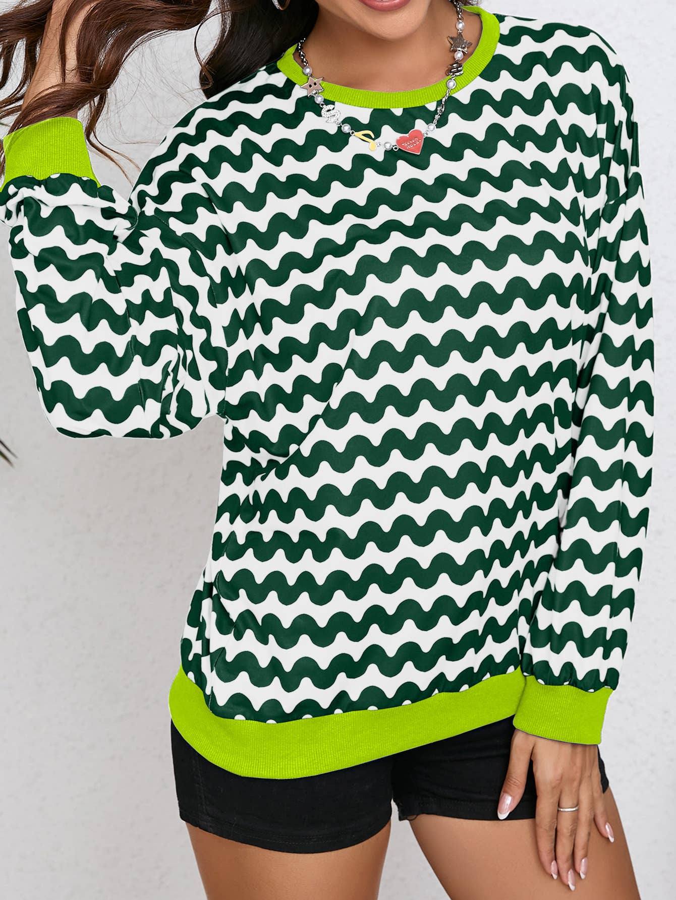 Wavy color-blocked long-sleeved sweatshirt