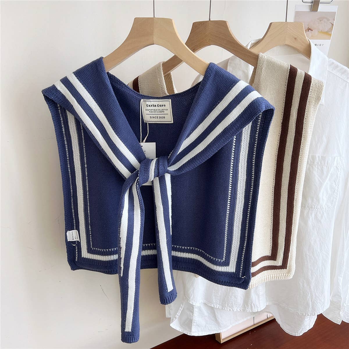 DOUBLE ROW STRIPED FRAME KNITTED SHAWL