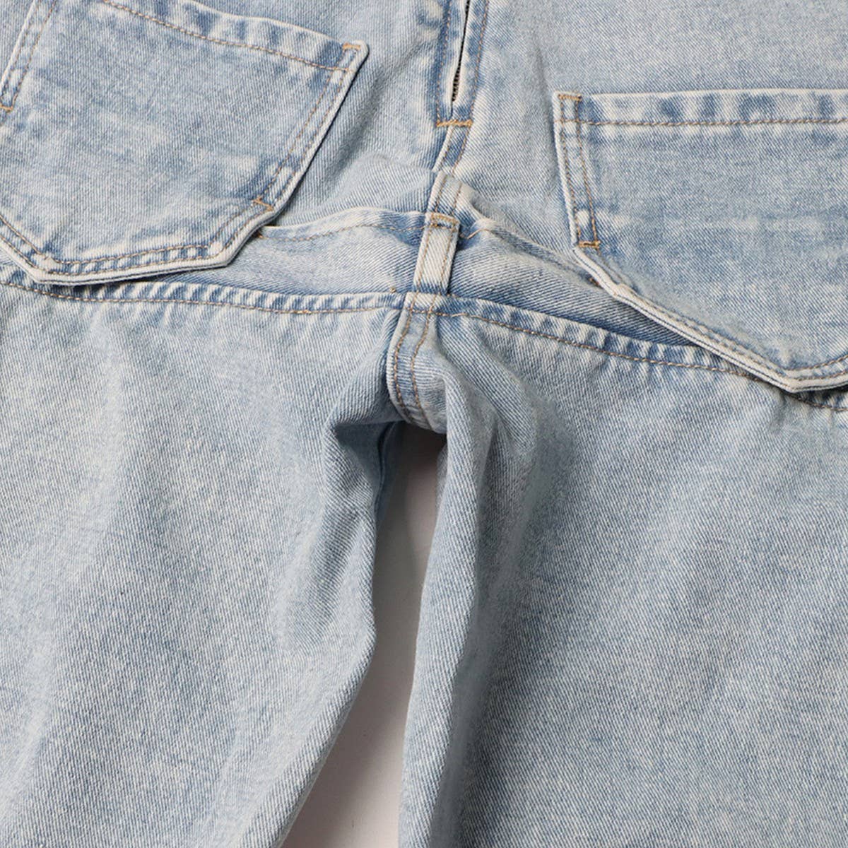 WOMENS LIGHT COLORED CASUAL JEANS