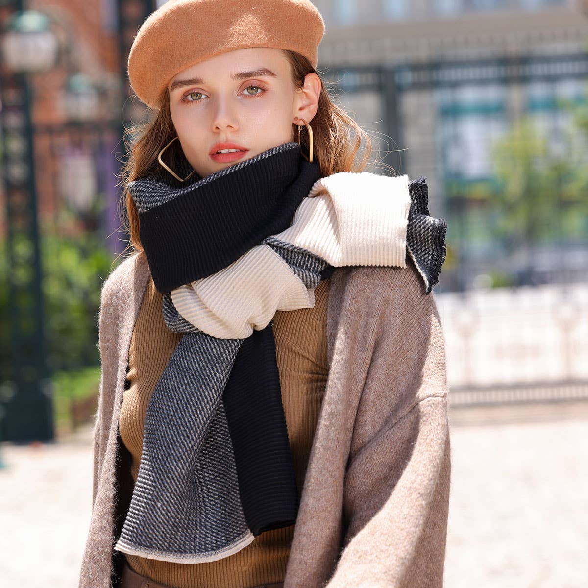 Double-Sided Crinkle Scarf - Elegant Winter Wrap