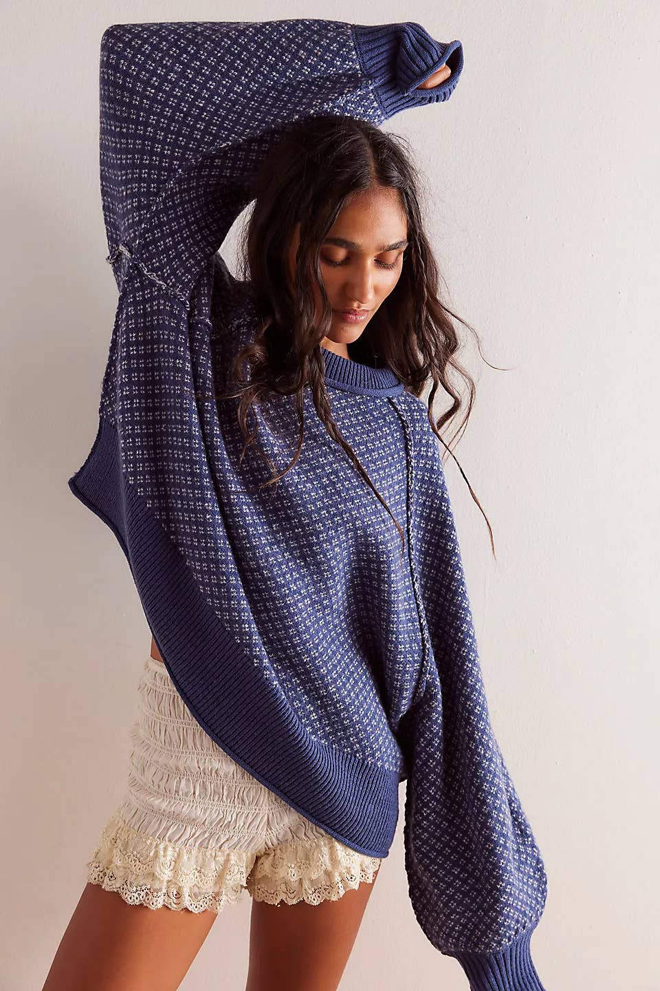 Jacquard long-sleeved round-neck sweater