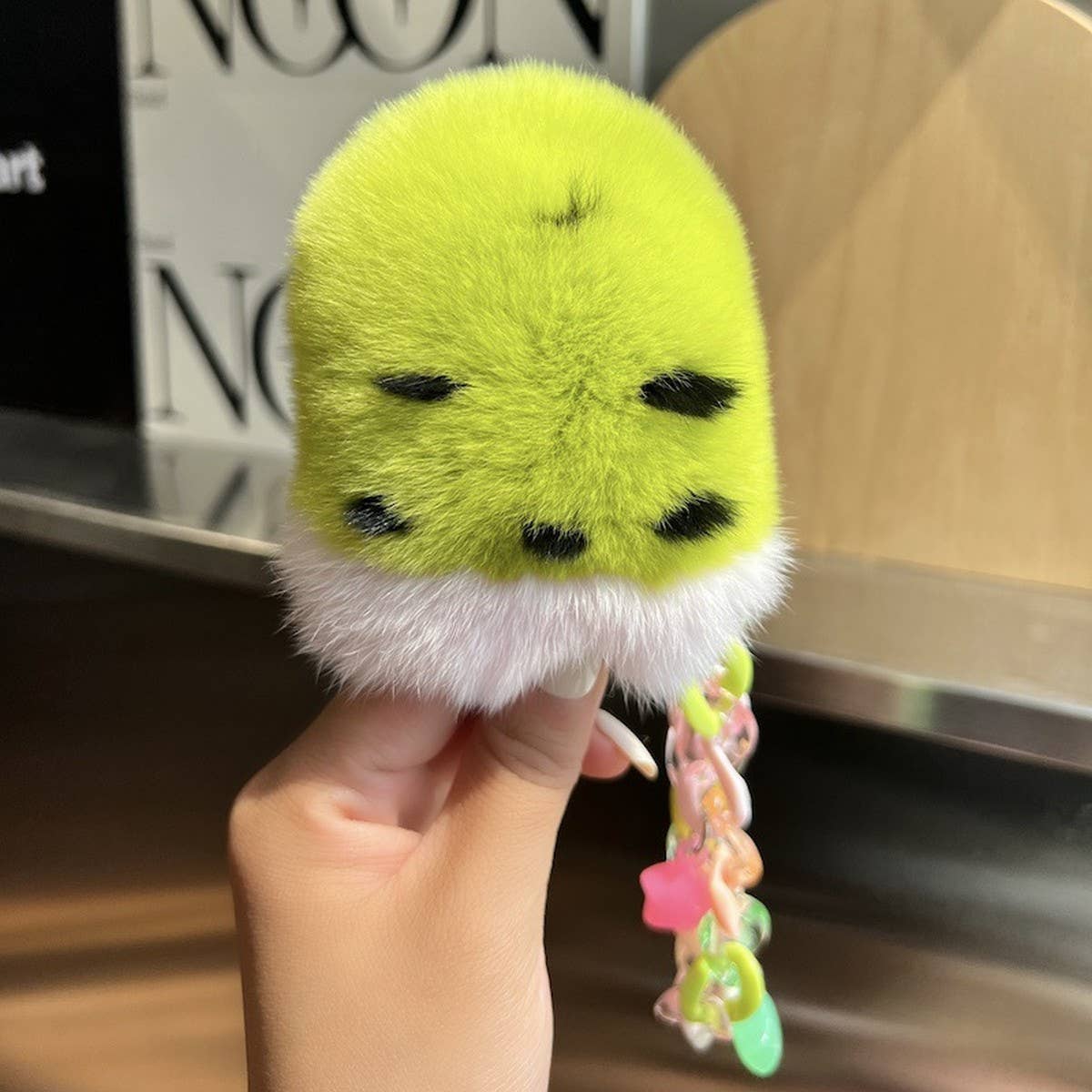 CUTE CREATIVE ICE CREAM CAR KEYCHAIN PENDANT