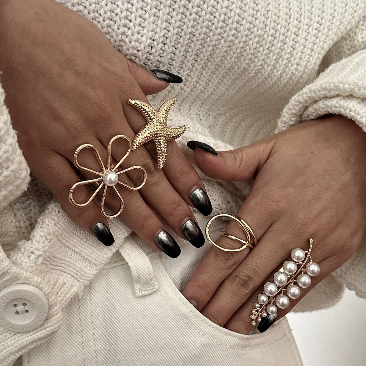 IRREGULAR HOLLOW WINDING IMITATION PEARL RING