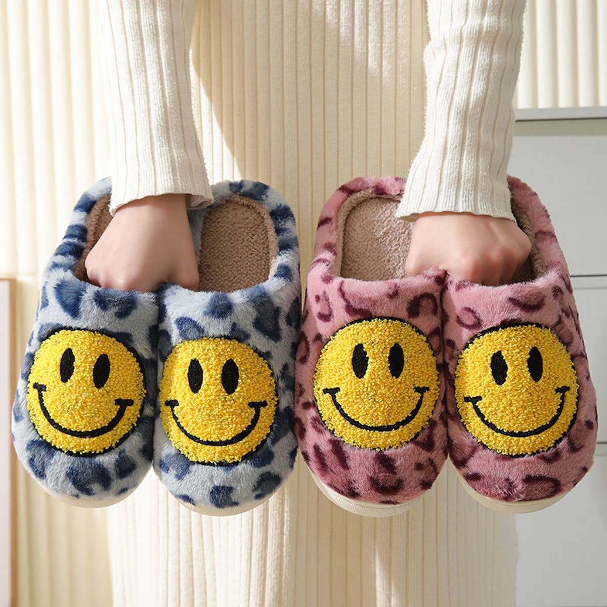 LEOPARD SMILING COTTON FUZZY SLIPPERS WOMEN
