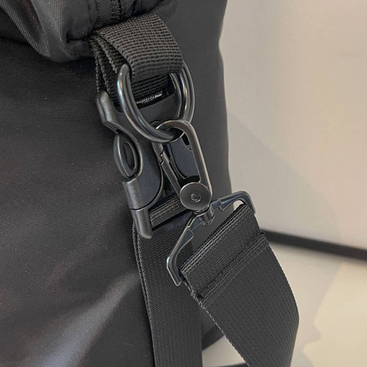 WATERPROOF TRAVEL LUGGAGE SHOULDER BAG_CWAB1771