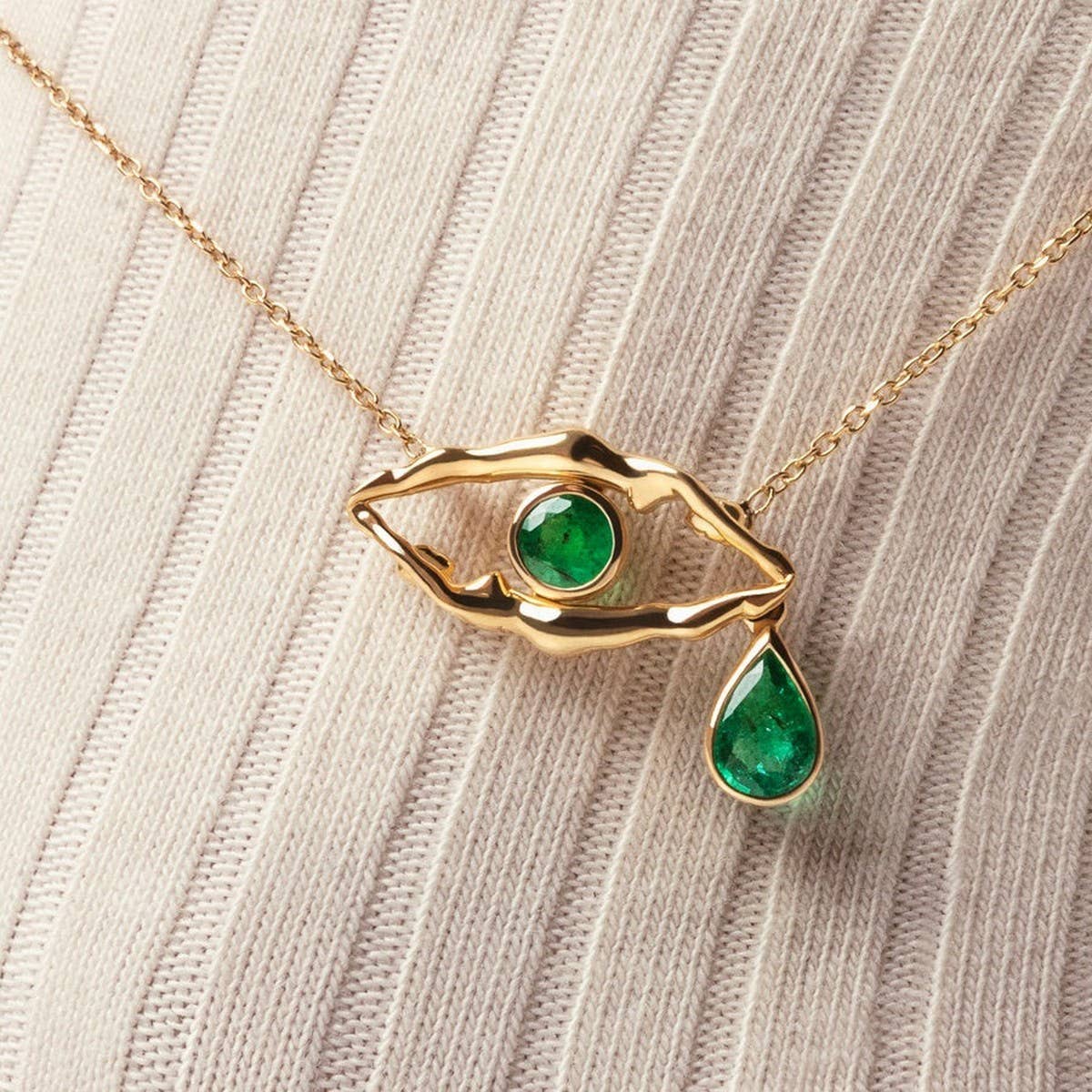 New Evil Eye Emerald Gold Necklace