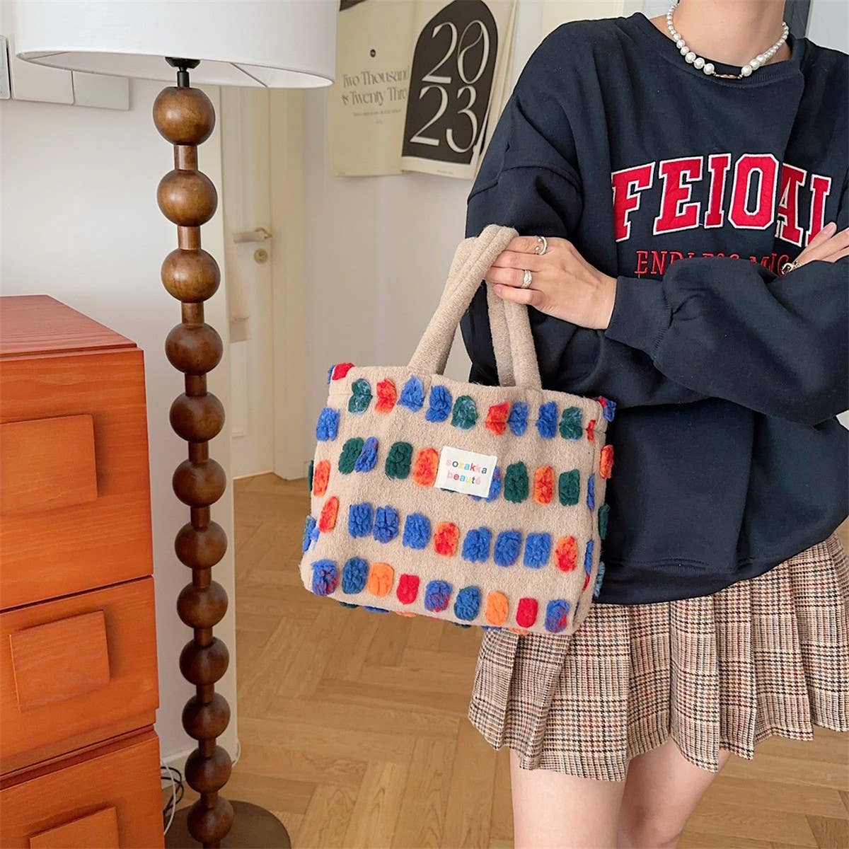 CWAB3896_PLUSH CROSSBODY HANDBAG SHOULDER BUCKET BAG