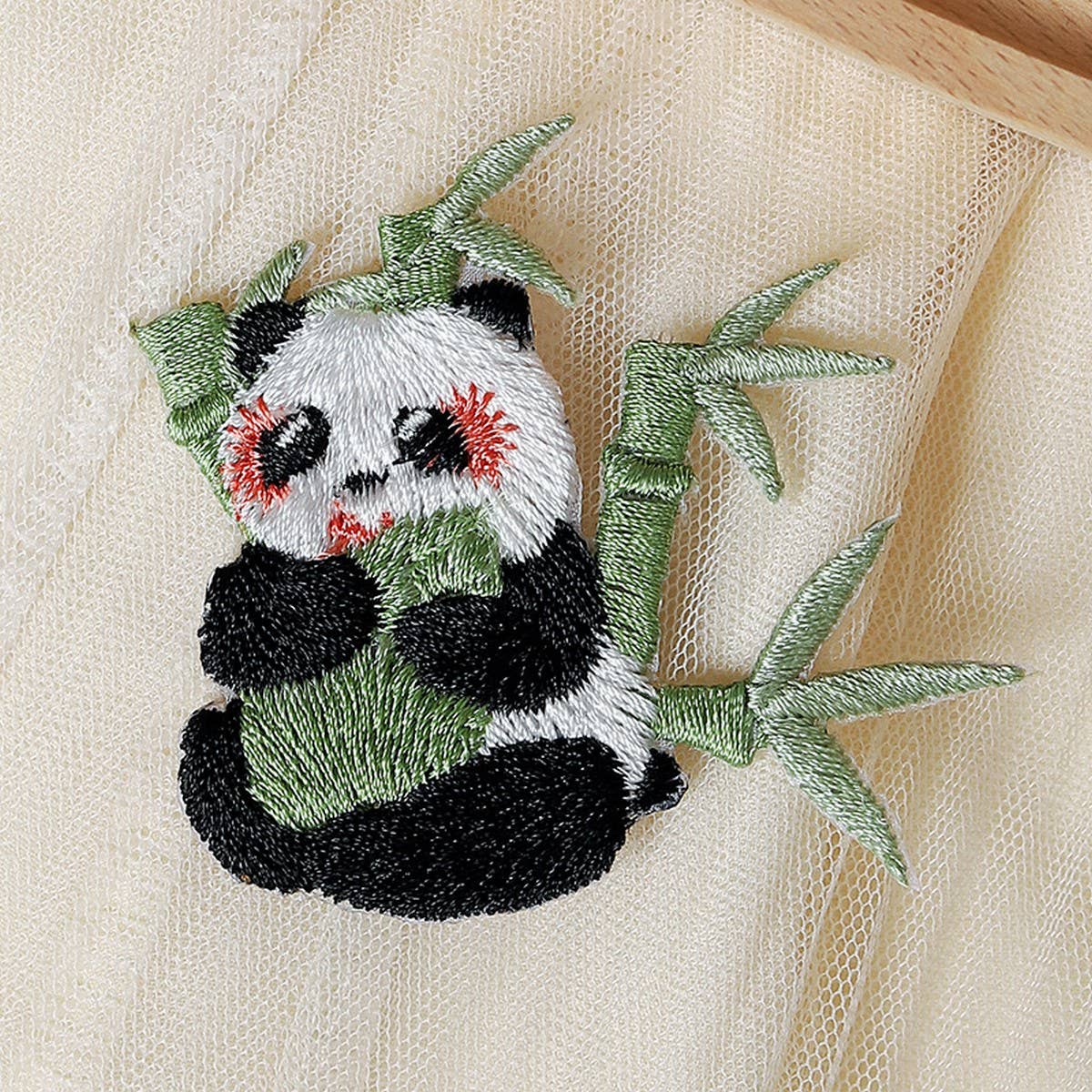 Bamboo & Panda Embroidered Patch for Stain Repair_CWMM5925