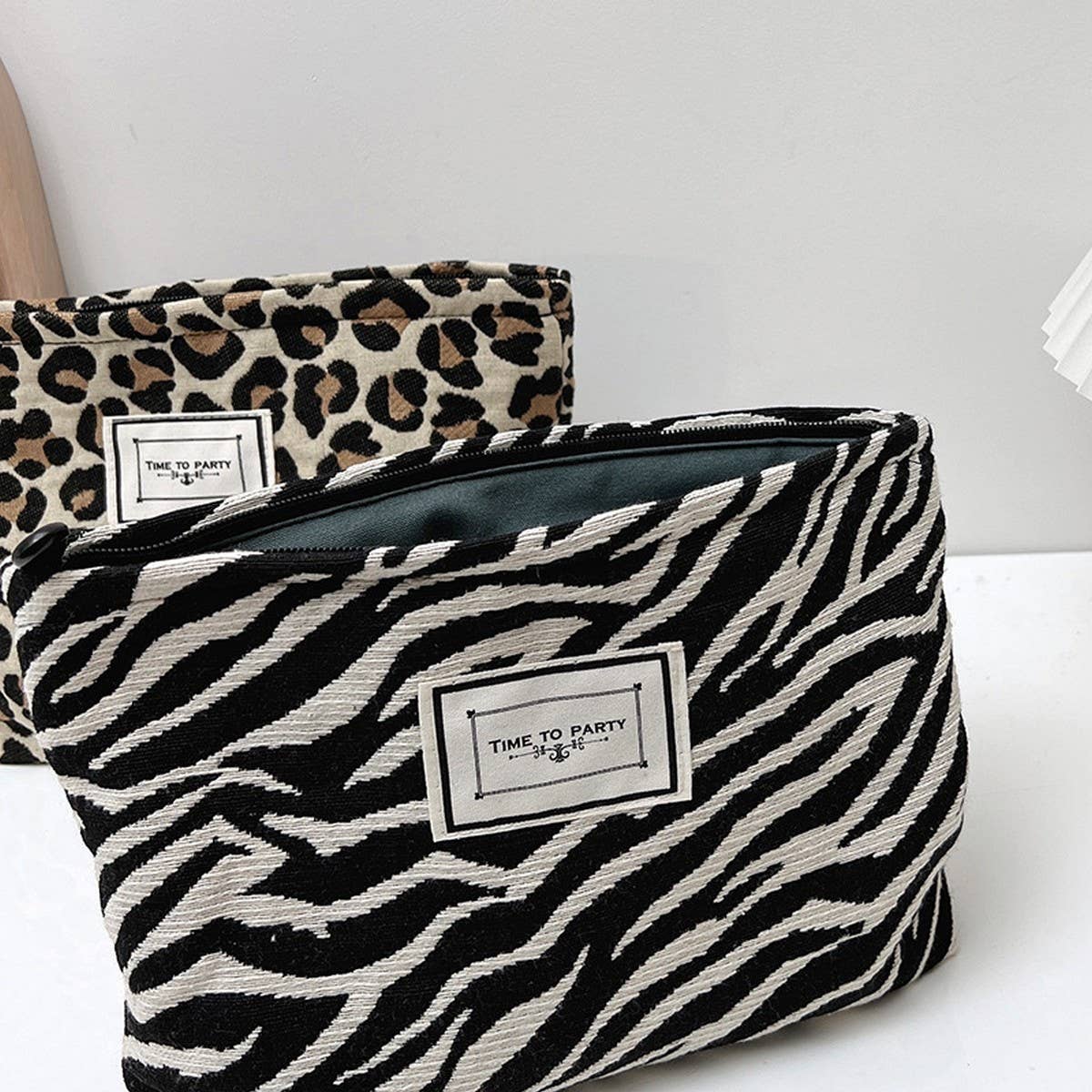 LEOPARD LARGE CAPACITY MAKEUP BAG STORAGE BAG_CWAB1227