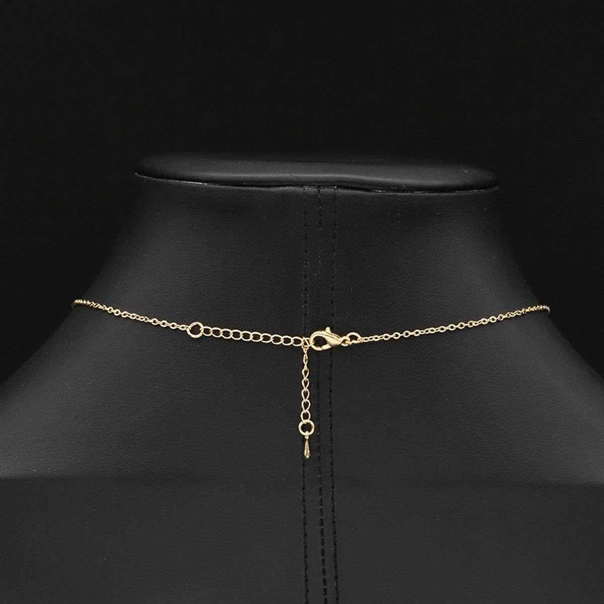 LUXURY NATURAL FRESHWATER PEARL NECKLACE